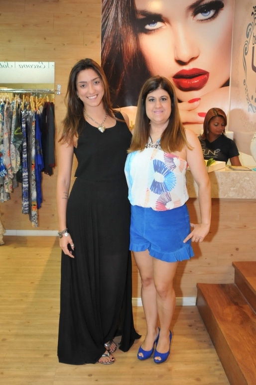 Paola Gallas e Aline Weckerle