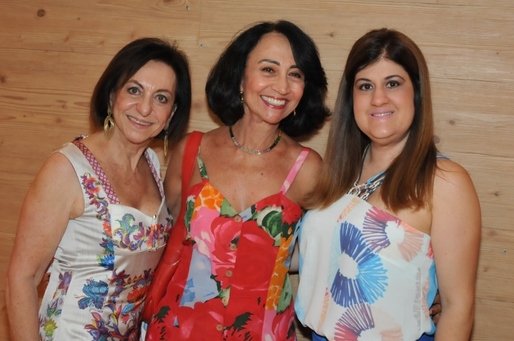 Regina Weckerle, Sylvinha Sarkis e Aine Weckerle