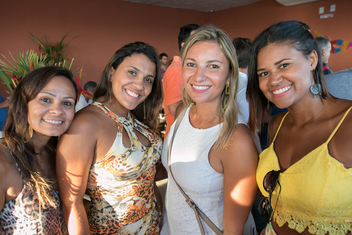 CAREN MESQUITA  GISELI RODRIGUES  KAREN LEITE E VIVIANE CAMACHO