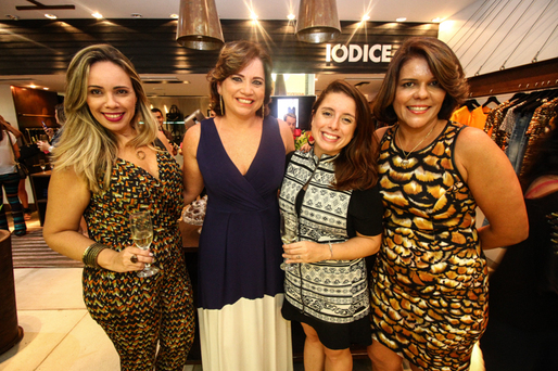 Cibele Dias, Luciana Medeiros, Carol Muniz, Ana Lyrio