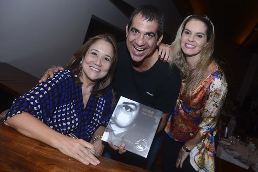 Durval Lelys, Thiara Tavares com Michelle Marie