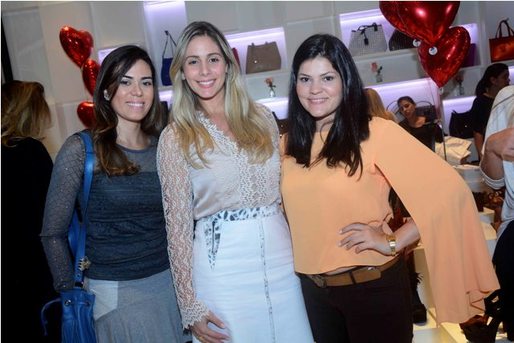 Harla Hedjazi, Tati Vitória, Vanessa Azevedo