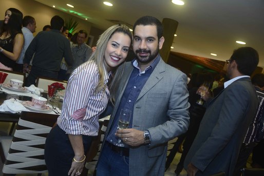 Liziane e Diego Carmo