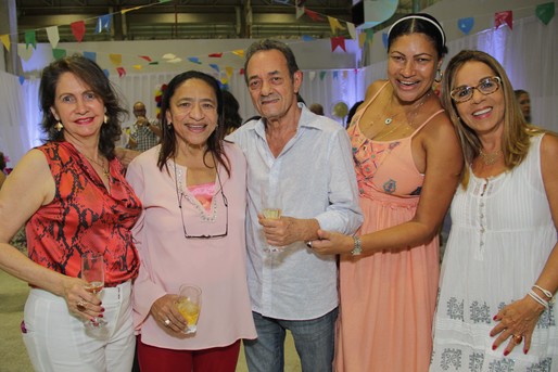 Helena Fialho, Licia Fabio, Beto Pimentel, Marta Goes e Sylvia Gladys