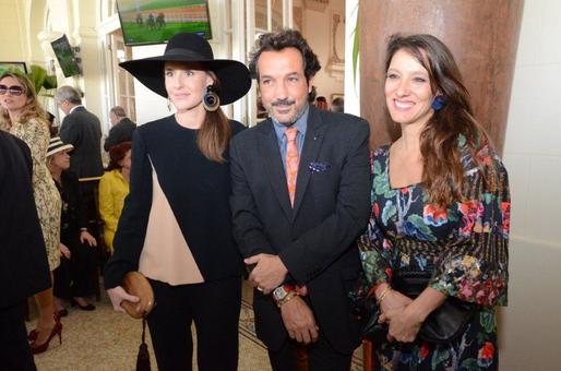 Juliana Burlamaqui, Iraja Carneiro e Isabela Capeto