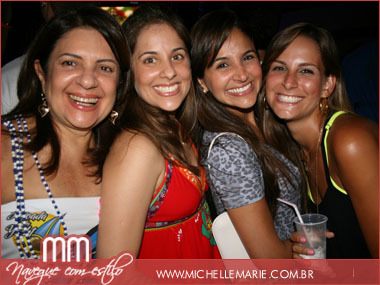 Rafaela Guimaraes, Mariana Fraga, Marcia Fraga e Carolina Alencar