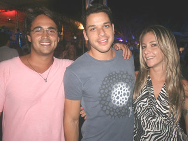 Bruno Passos, Thiago Azevedo e Angela Zimmermann