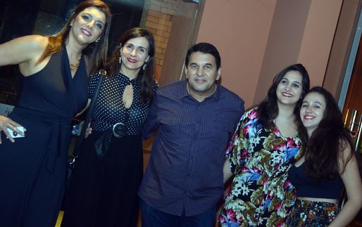 Jaqueline Lôpo, Maria Helena Dura, Roberto Lôpo, Caroline Dura e Fabiane Duran