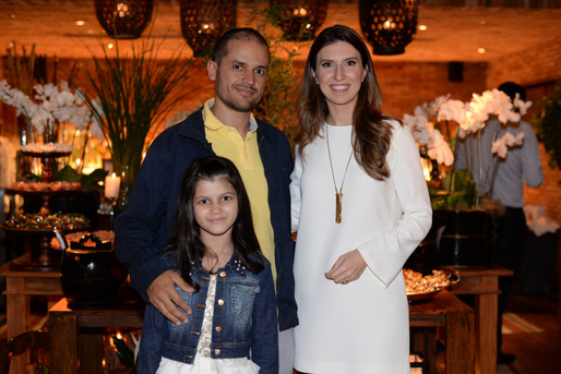 Giovani e Julia Garcia com Constance Zahn