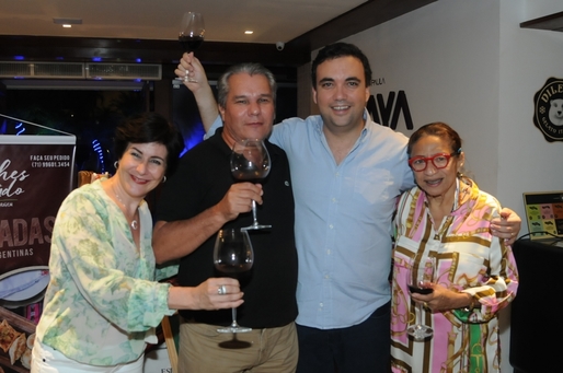 Paula Gaya, Mários Antunes. João Palhinha e Licia