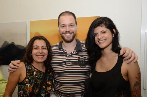 Lucia Meneghini com Roberto Cruz Bianco e Carolina Batista