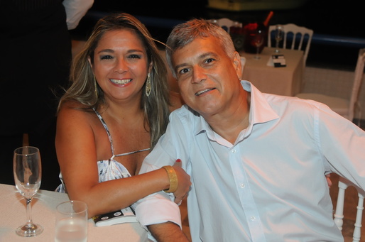 Rosana Lins e Marcos  Pedreira