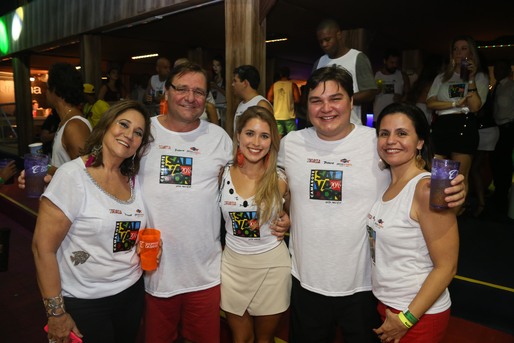 Michelle Marie Magalhães, Alvaro Carrascosa, Erica, Igor e Claudia Von Glen