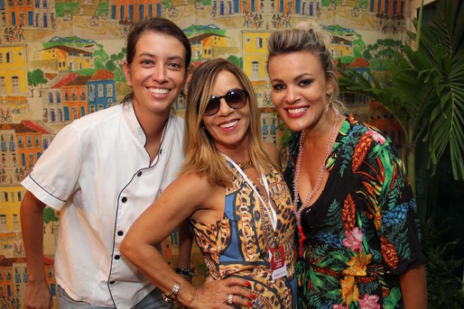 Alessandra Hattori, Sylvia Galdys e Rebeca Ernesto