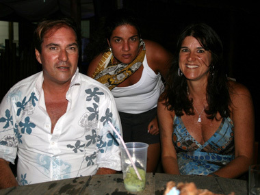 Nino Nogueira, Cristiane Leao e Adriana Lomanto.