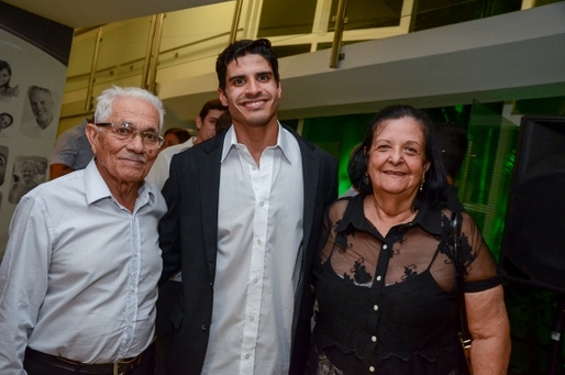 Jose, Rodrigo e Ana Limeira