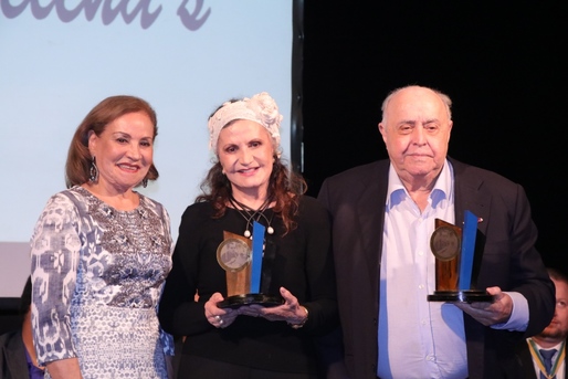 Carmem Mandrefini, Rosa Maria Murtinho e Mauro Mendonca