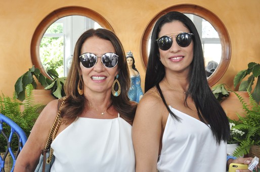 Conceicao e Karine Queiroz