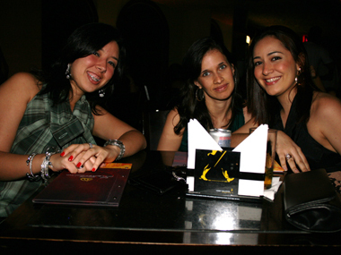 Monique Damasceno, Silvia Pepe e Carol Coelho