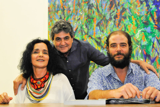 Luiza Oliveto, Paulo Darze e Diego Badaro.