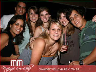 Aline Mascarenhas, Vitor Veiga, Camila Albergaria, Tássia Cestari, Fernanda Barreto, Raul Araujo e Carolina Barreto