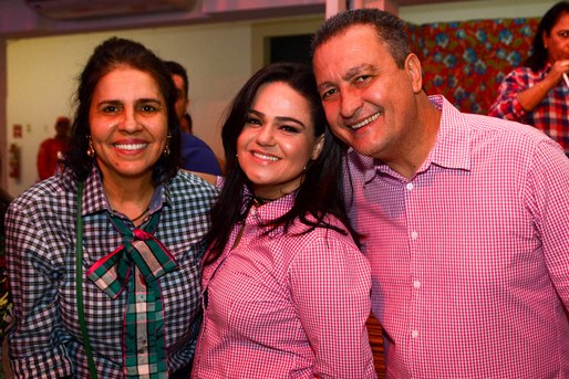  Laura Tanuri, Aline Peixoto e Ruy Costa