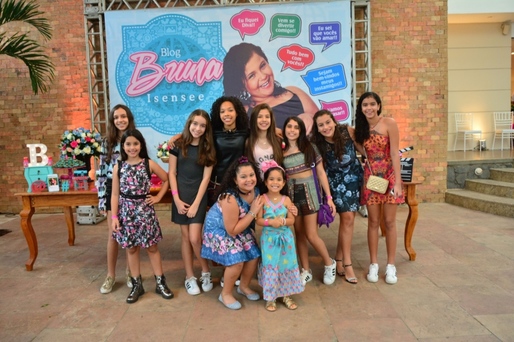 Bruna e amigas blogueiras