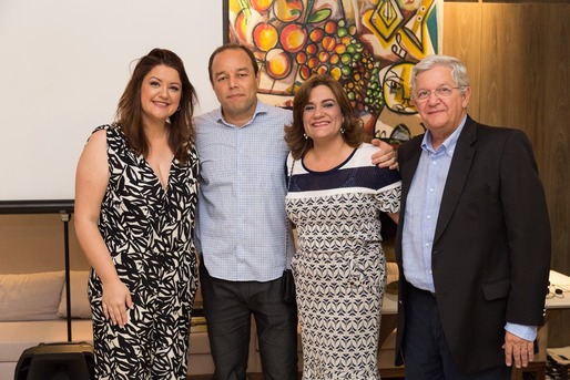 Viviane Zorzete, Leo James, Fabiola Martins e Pedro Barros