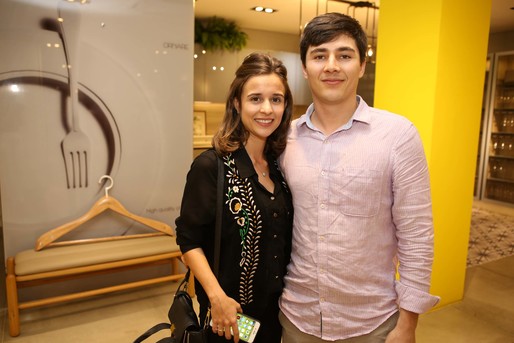 Julia Leal e Rodrigo Bastos