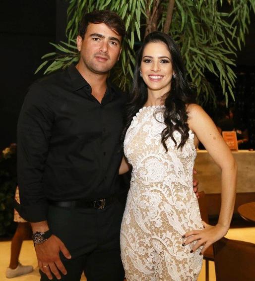 Rodrigo e Juliana Portela