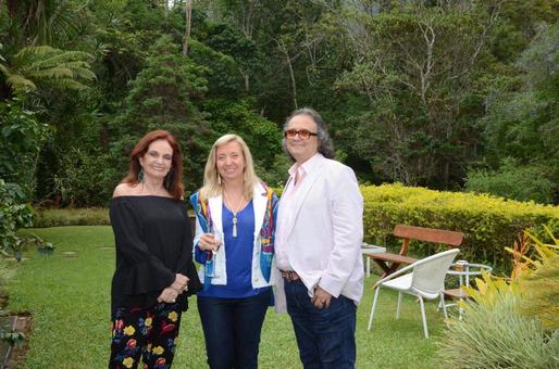 Sueli Stambowsky, Inês Basto e Zé Ronaldo