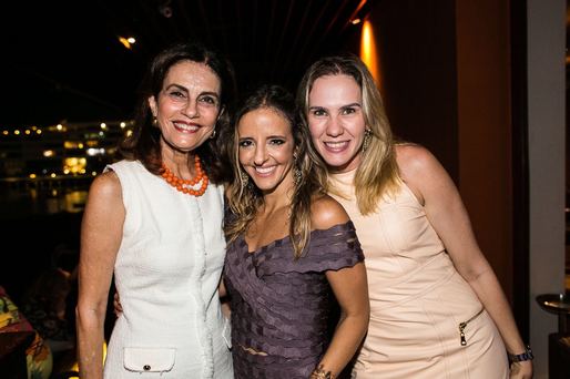 Cris Calumby e Renata Andrade com Sandy Najar