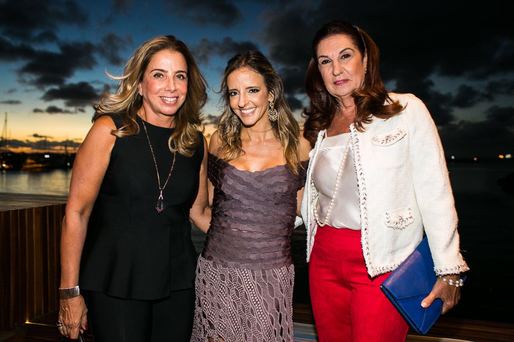 Eliane Carvalho e Mirela Machado com Sandy Najar