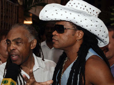 Gil E Carlinhos Brown