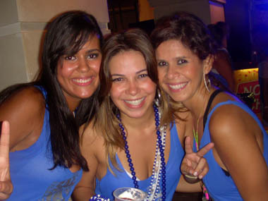 Ana, Olivia e Monique