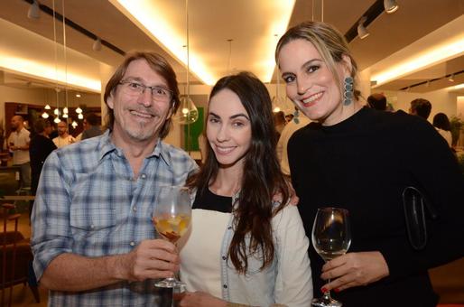 Francisco Amorim, Livia Quintella e Viviane de Pinho