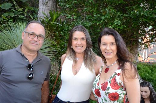 Eduardo Souza e Ilana Senos com Virna Carvalho