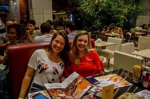 Inauguração do tradicional  restaurante temático Johnny Rockets em Salvador