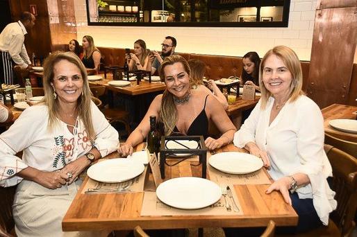 Inauguração da  pizzaria carioca Mamma Jamma