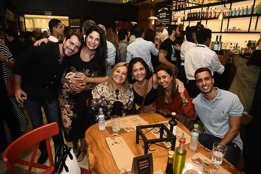 Inauguração da  pizzaria carioca Mamma Jamma