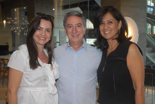 Cristina Gerbassi, Salomão Crosman e Iolanda Vieira