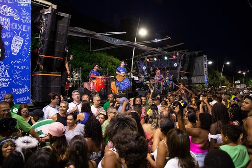 Desfile do MUDEIdeNOME no Furdunço 2019