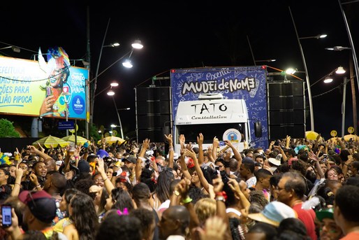 Desfile do MUDEIdeNOME no Furdunço 2019