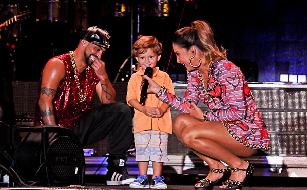 Claudinha e Rafael no palco!