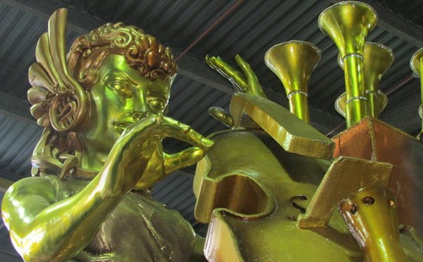 A Vila promete carnaval com luxo, elegância e garra