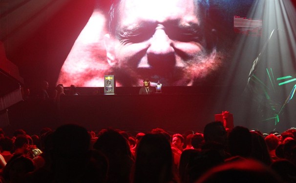 Bob Sinclar agitando a pista eletrônica!