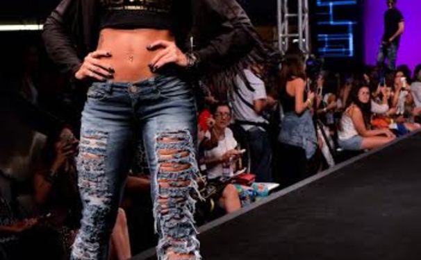 Aline Riscado no Mega Polo Moda - Inverno 2015