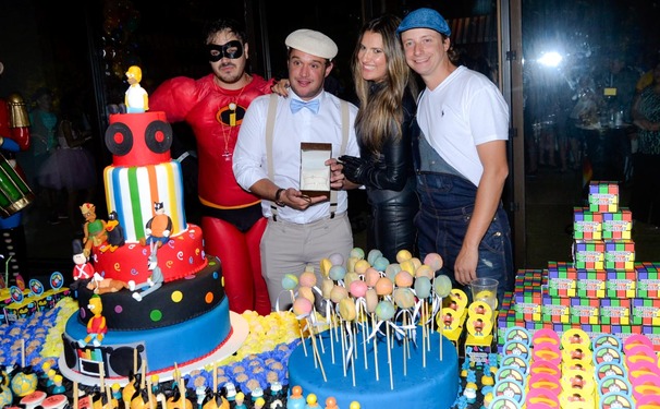 Helinho Calfat comemora! 