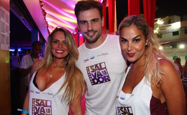 Dia de se ver no Site Michelle Marie!