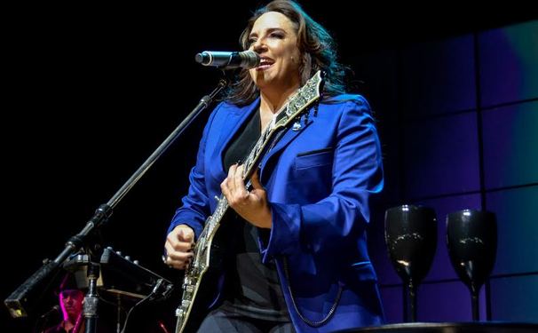 Ana Carolina agita SP